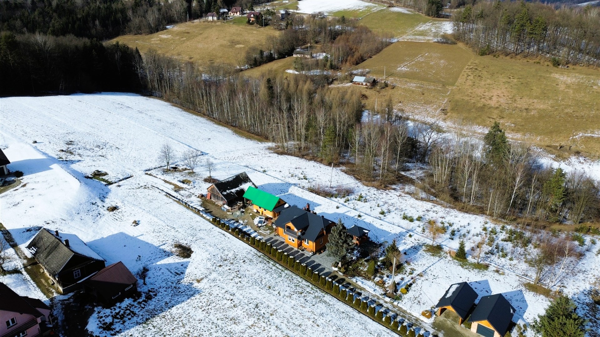 Działka na sprzedaż