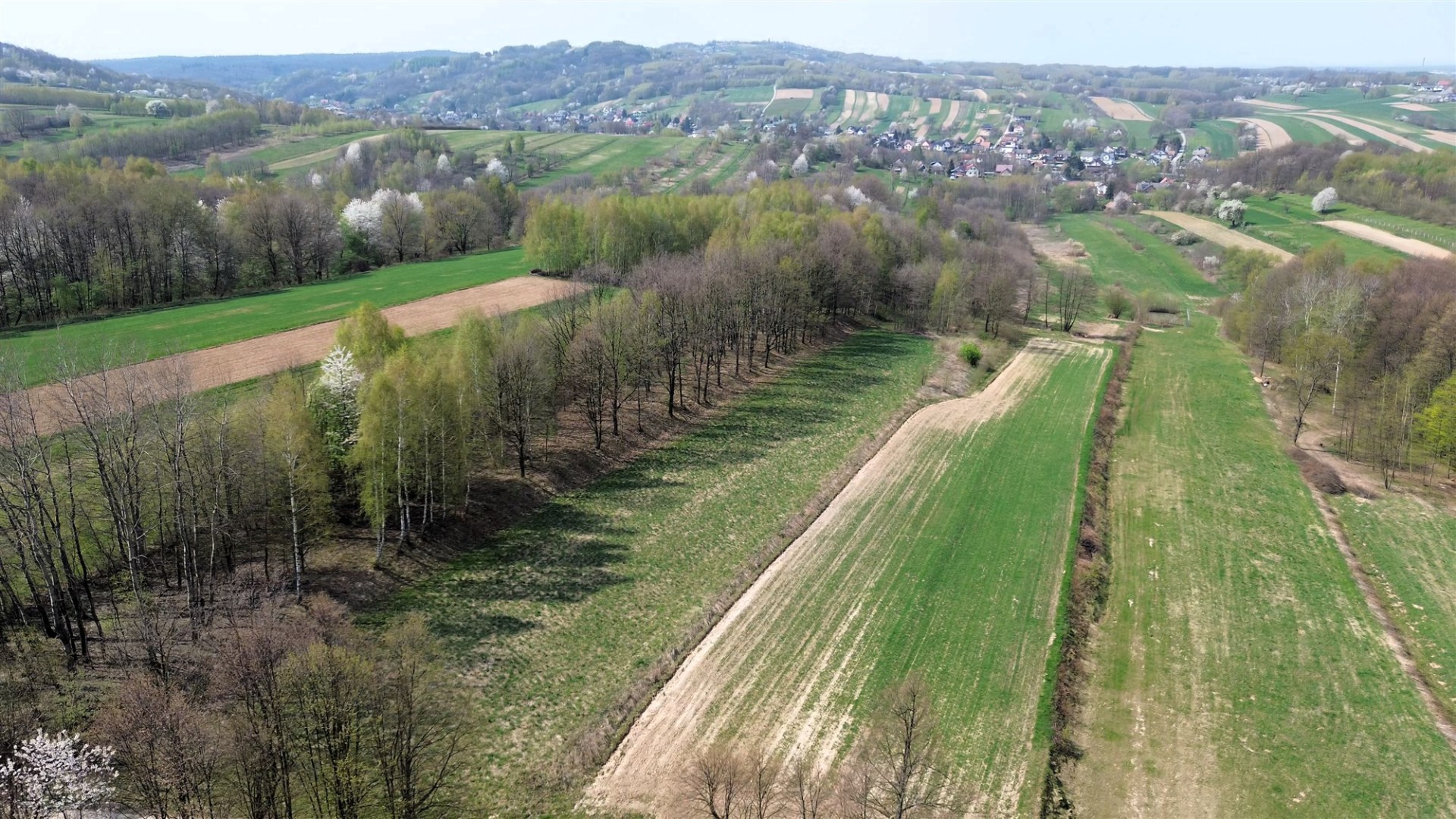 Działka na sprzedaż