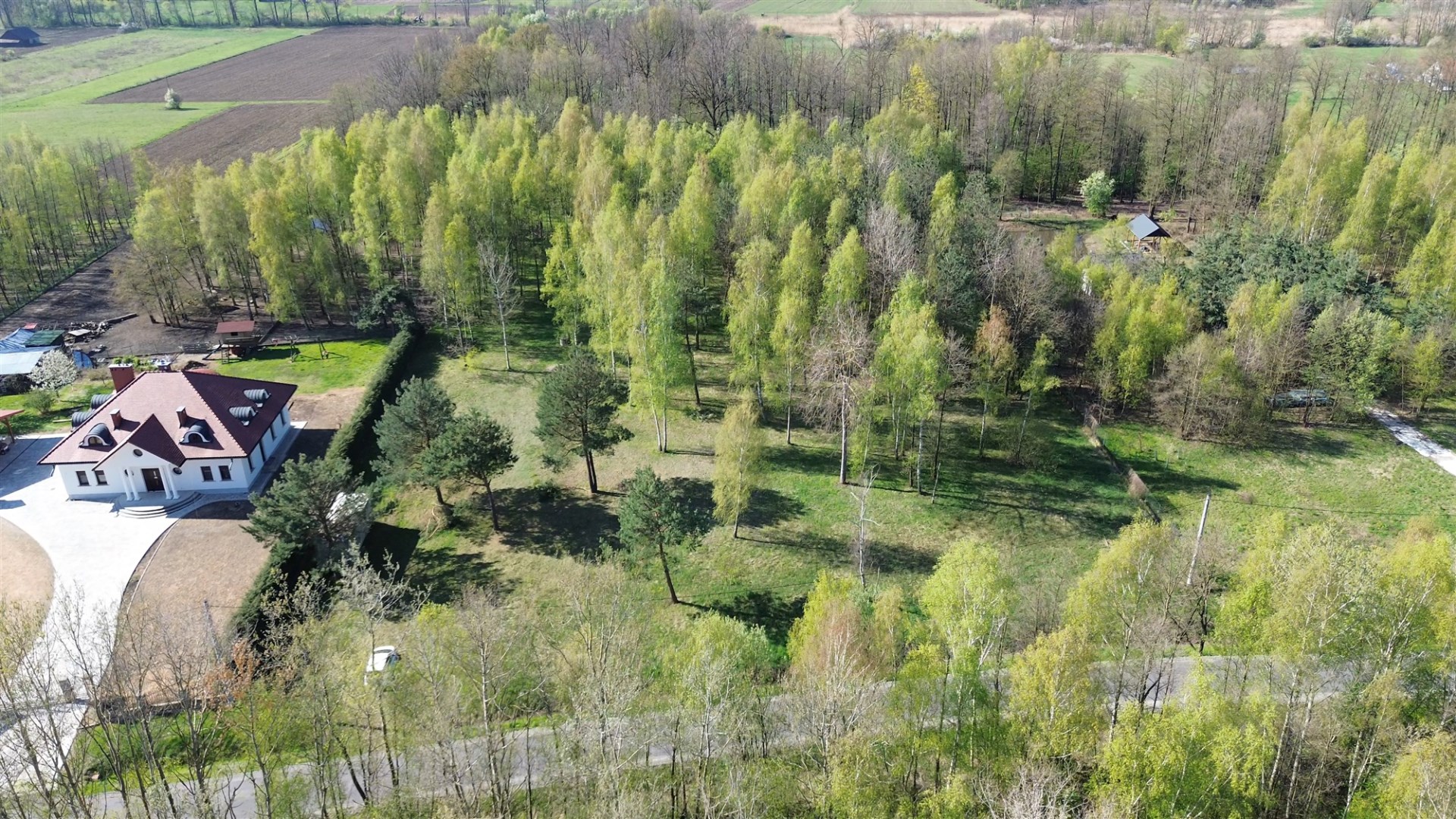 Działka na sprzedaż